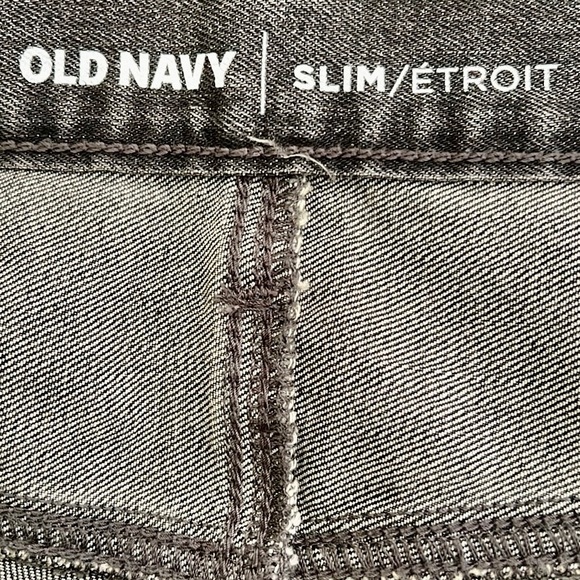 Old Navy Slim Fit Men’s Jeans - Picture 10 of 11